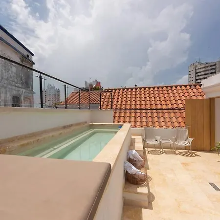 Casa Luxor *