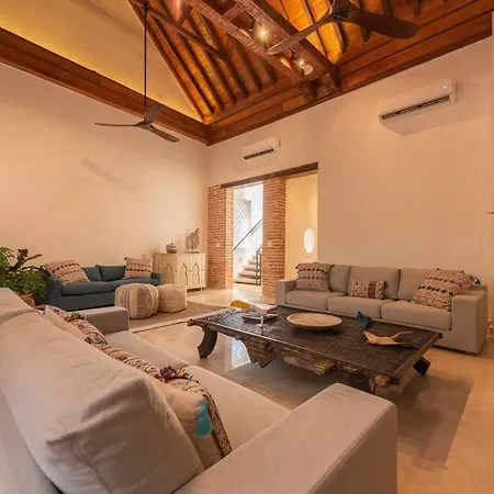 Casa Luxor Villa