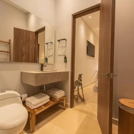 Casa Luxor *