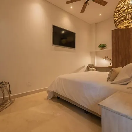 Casa Luxor Villa *