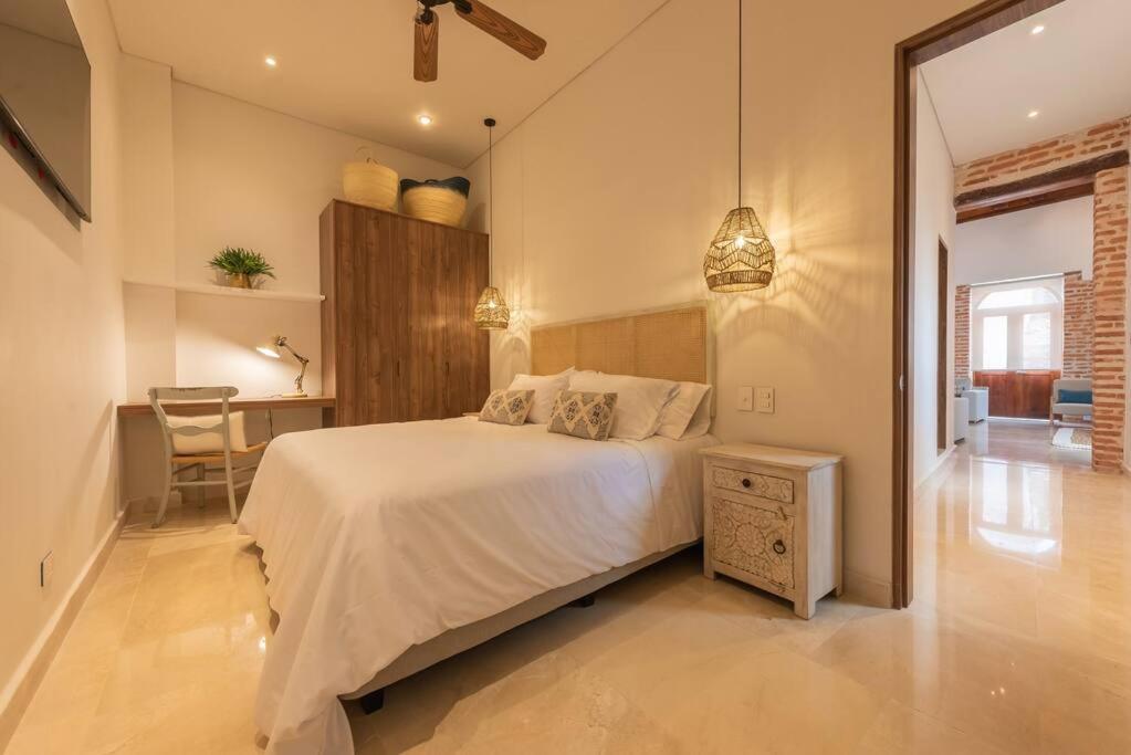 Casa Luxor