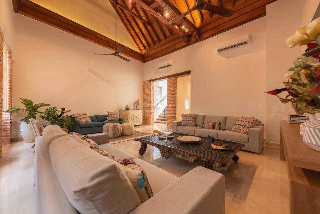 Casa Luxor Villa