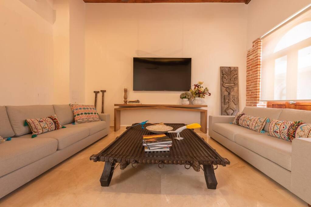 Casa Luxor